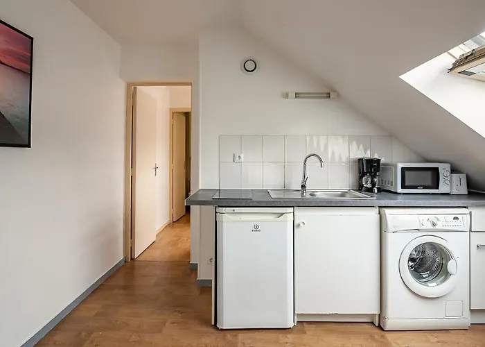 Tramway 12 Jaures Cosy Proche Gare דירה